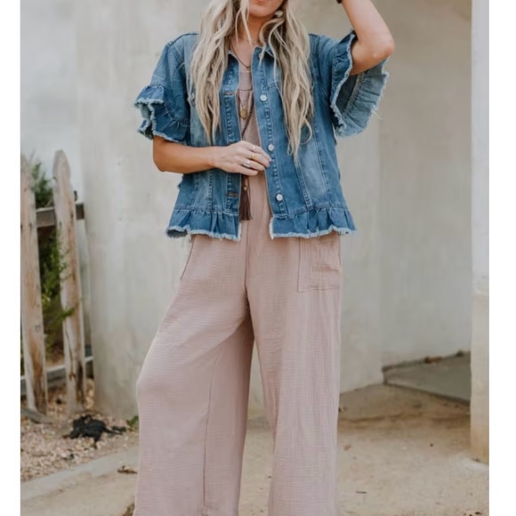 Three Bird Nest Scottie Ruffled Denim Jacket size S/M light blue denim - Picture 10 of 11